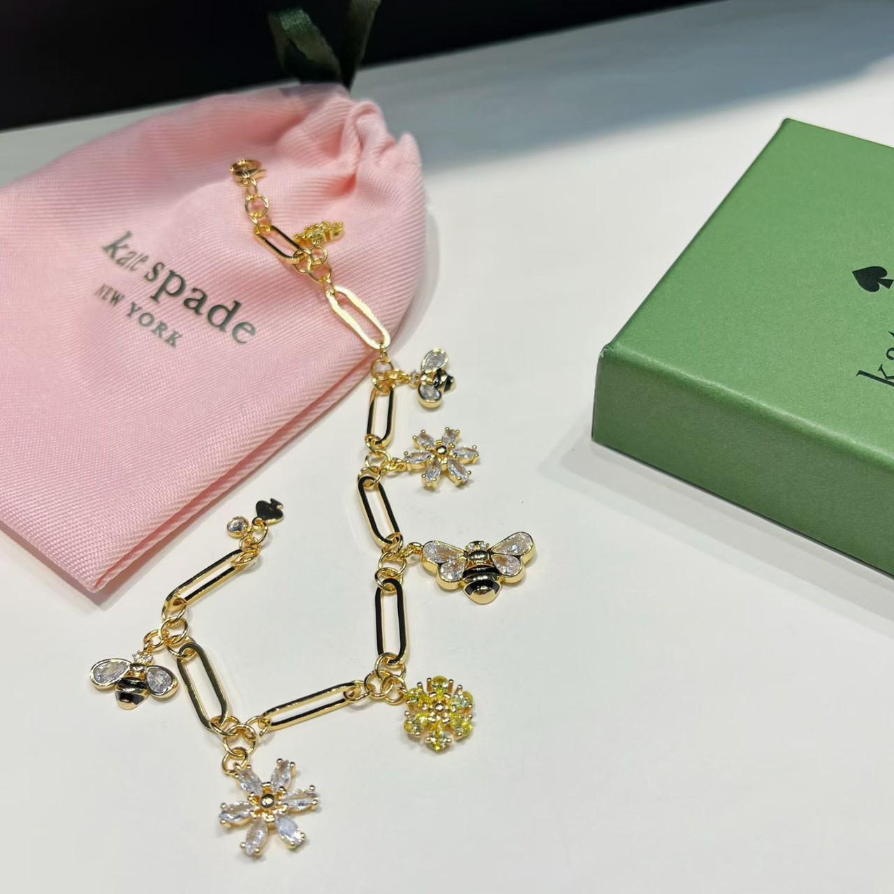 PP12986 สร้อยข้อมือ Kate