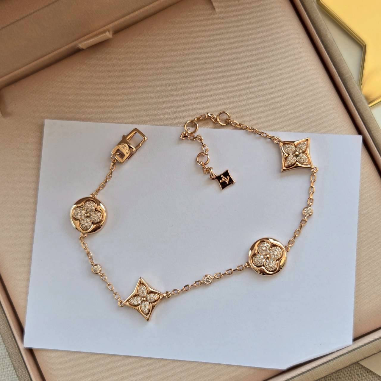 PP13031 สร้อยข้อมือ L(PinkGold)