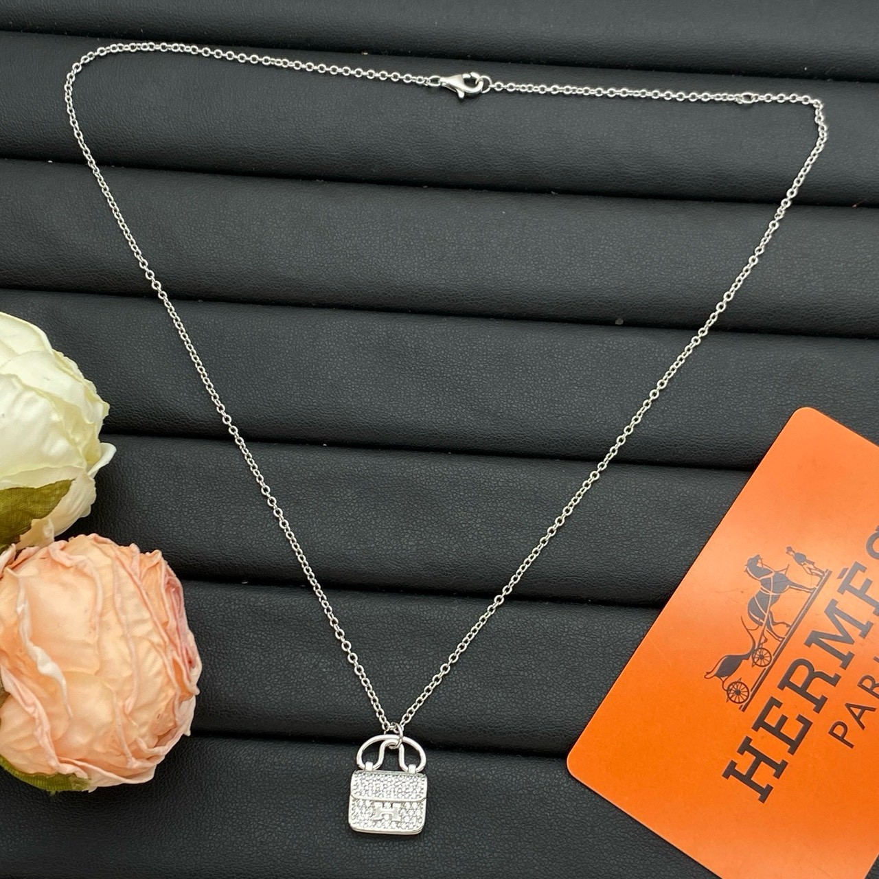 PP12242 สร้อยคอ H(เงิน)