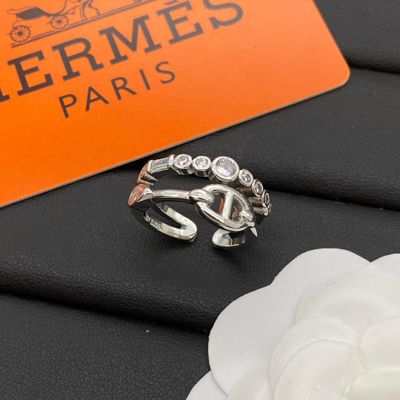 O1401 แหวน H(เงิน)