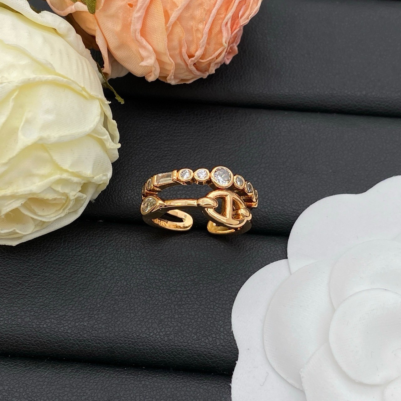 O1402 แหวน H(PinkGold)