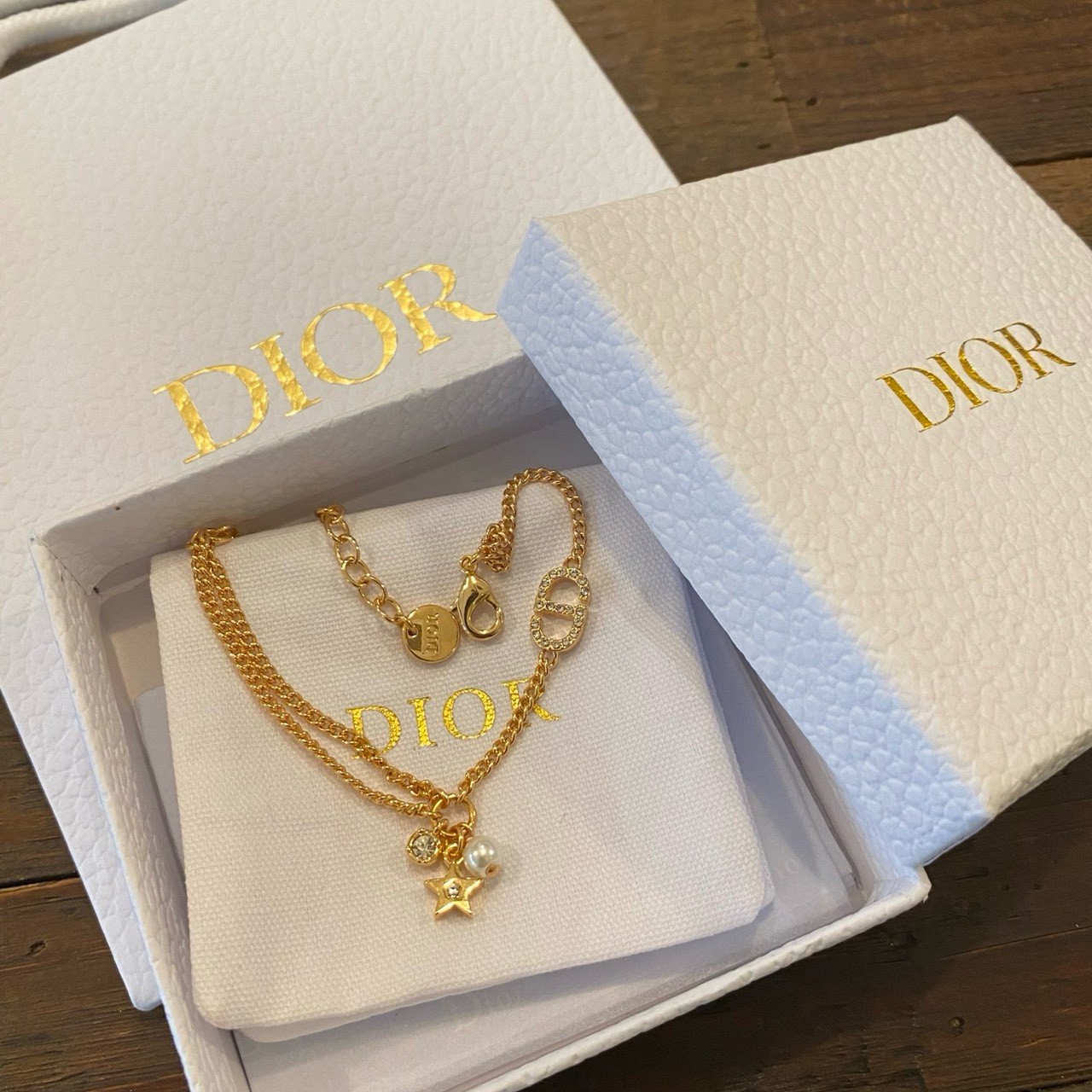 PP12800 สร้อยข้อมือ DI