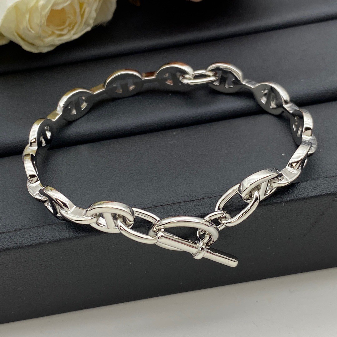 O0860 กำไลข้อมือ H(เงิน)