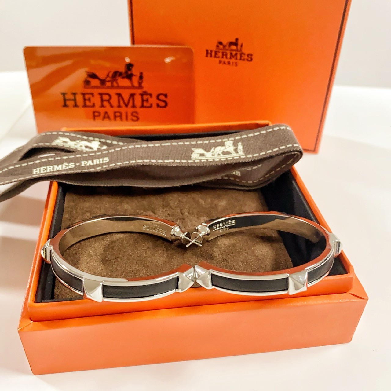 PP11421 ต่างหู H