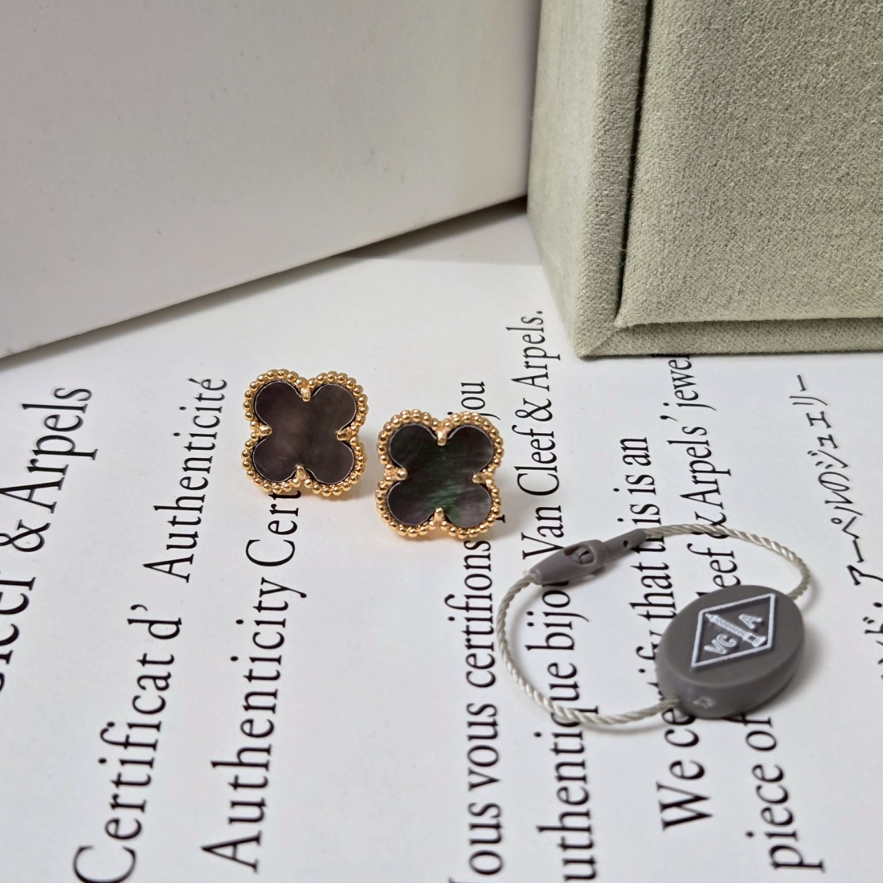 PP11442 ต่างหู VC(เทา-ทอง)