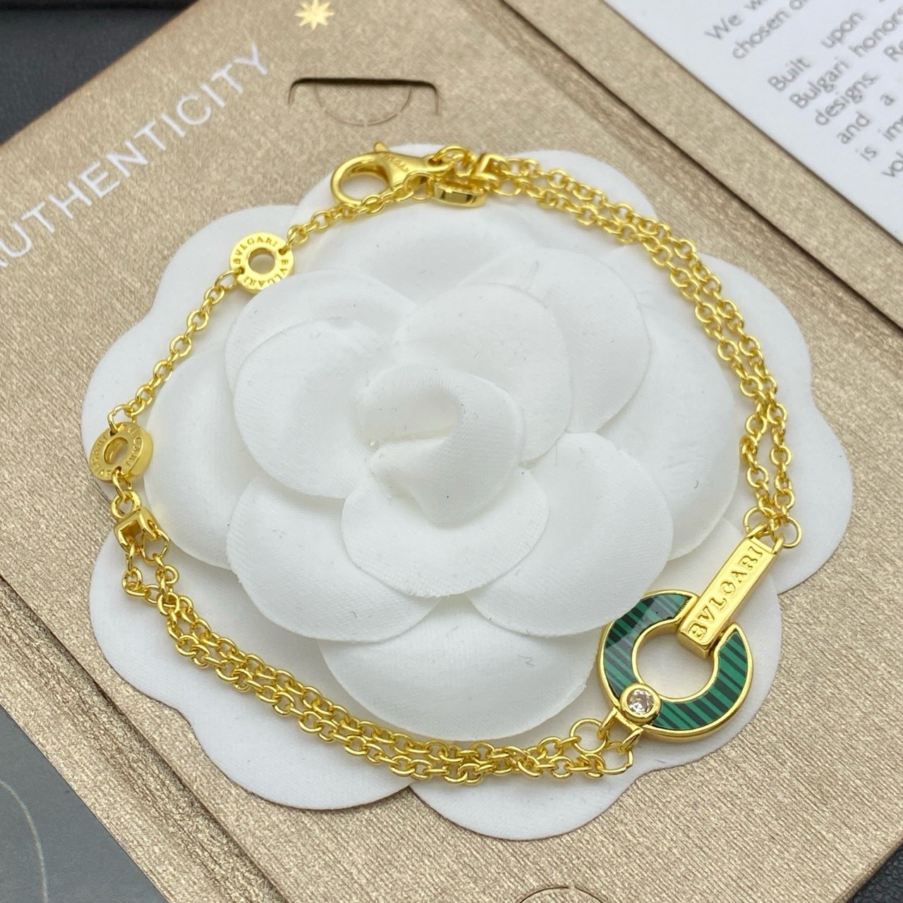 PP12264 สร้อยข้อมือ BVL(ทอง-เขียว)