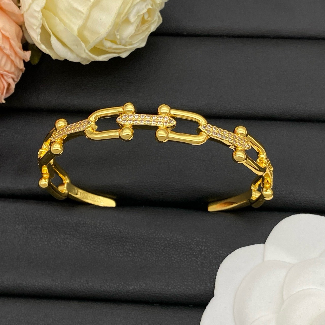 PP12278 กำไลข้อมือ TIF(ทอง)