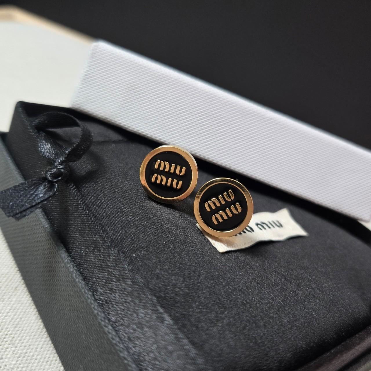 PP12565 ต่างหู  MIU(ดำ)