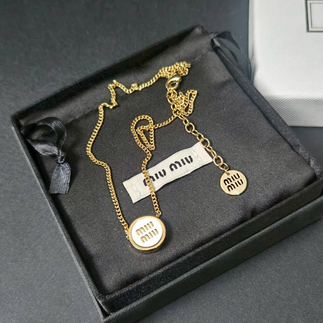 PP12562 สร้อยคอ MIU(ขาว)