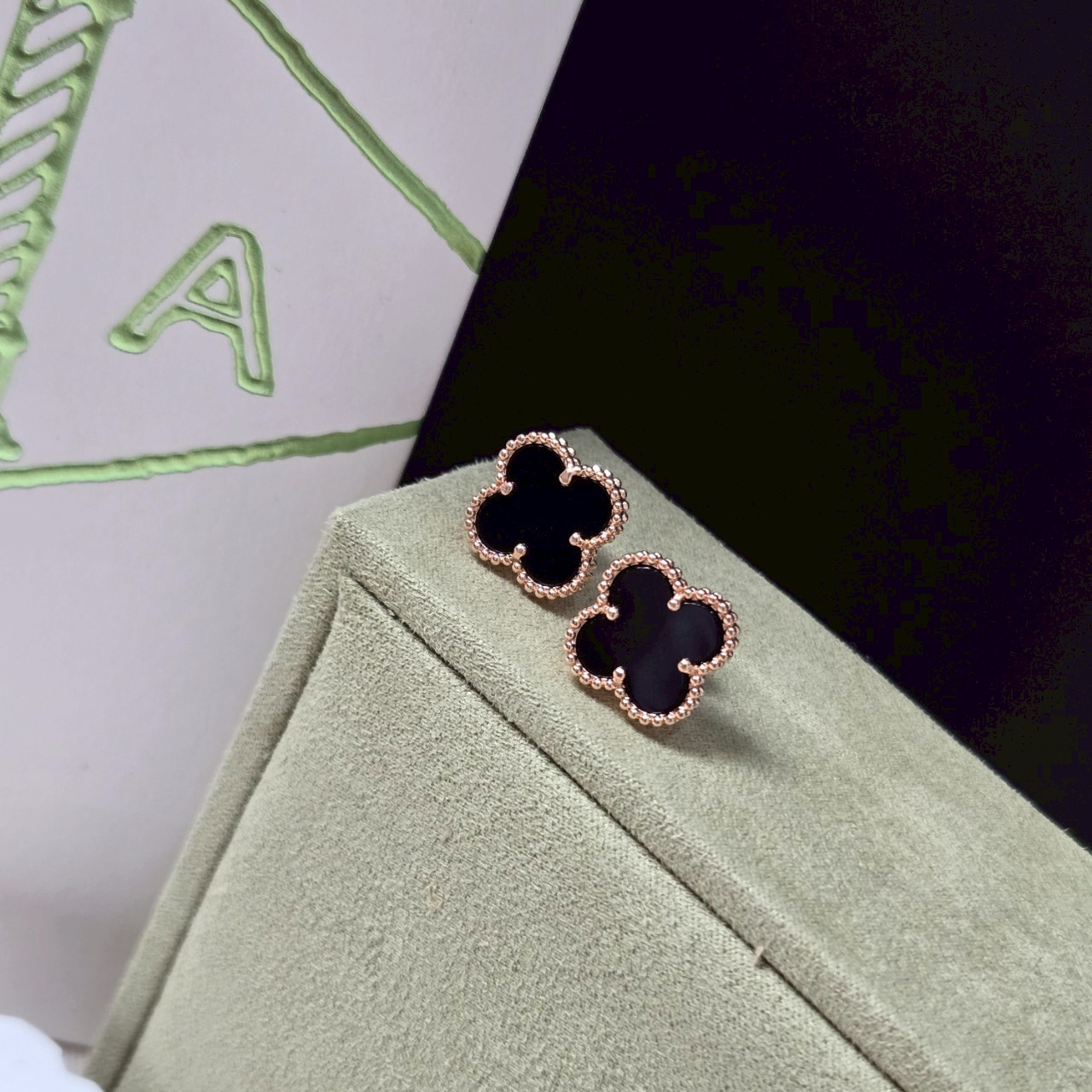 PP10869 ต่างหู VC(PinkGold)