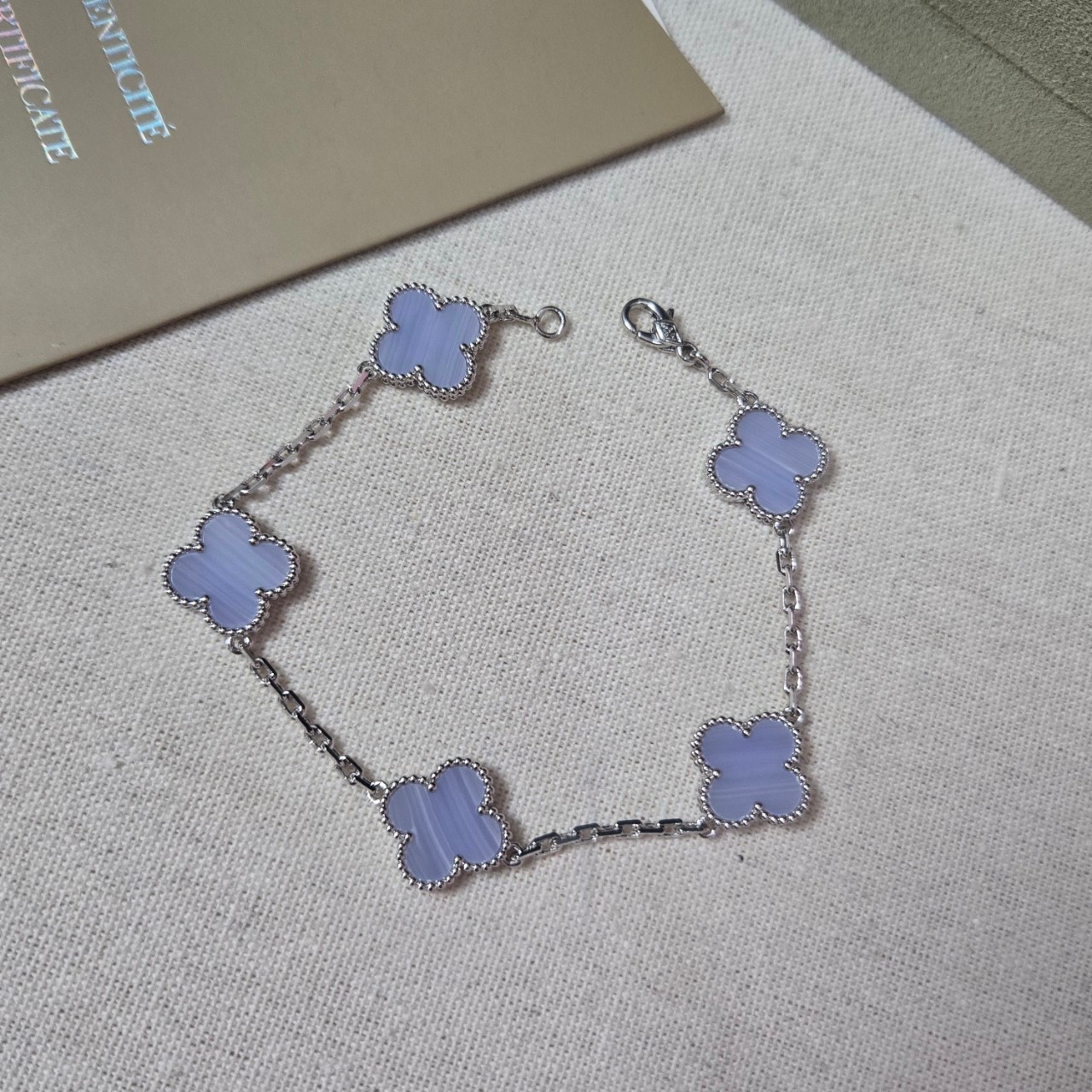 PP9954 สร้อยข้อมือ VC