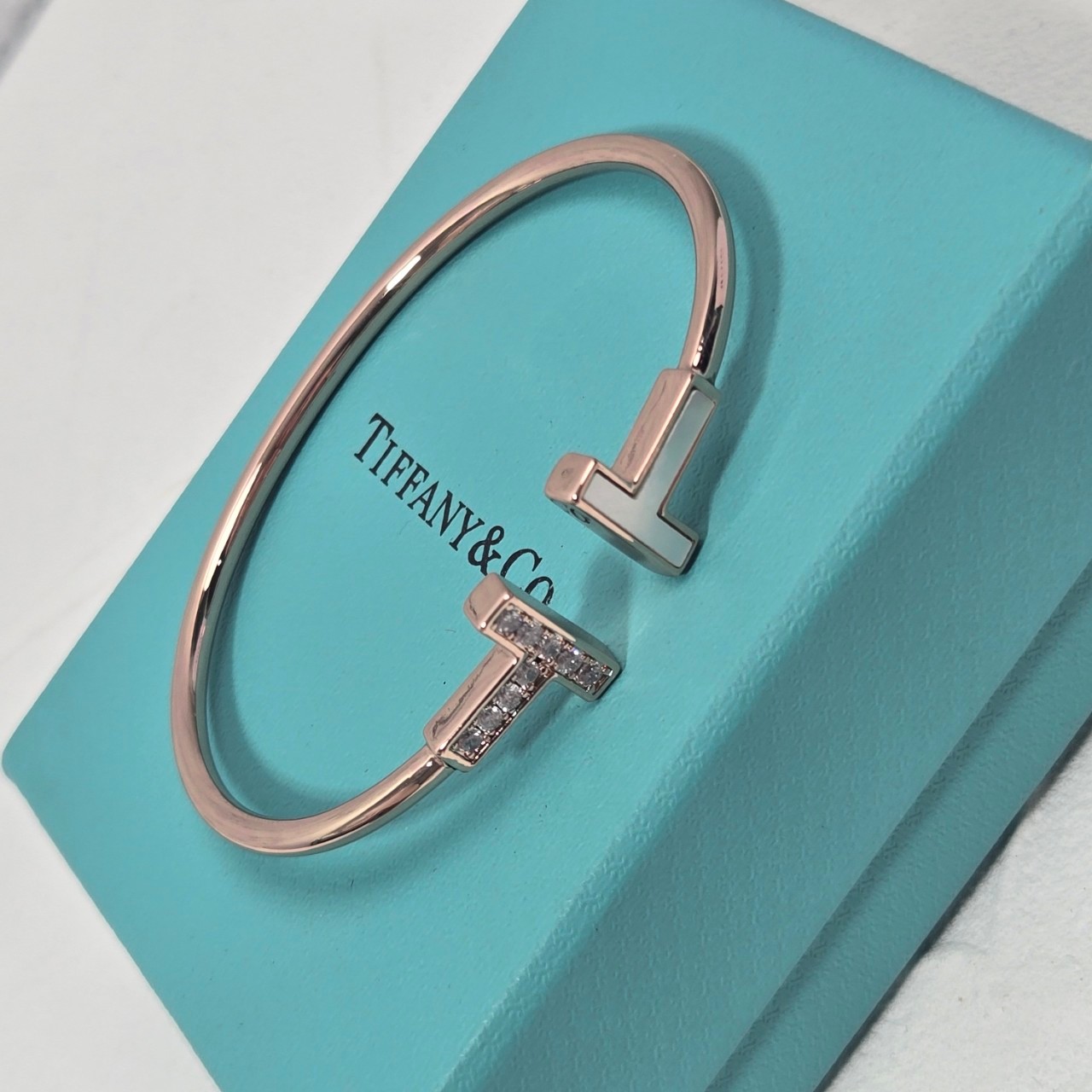 PP10199 กำไลข้อมือ TIF(PinkGold)