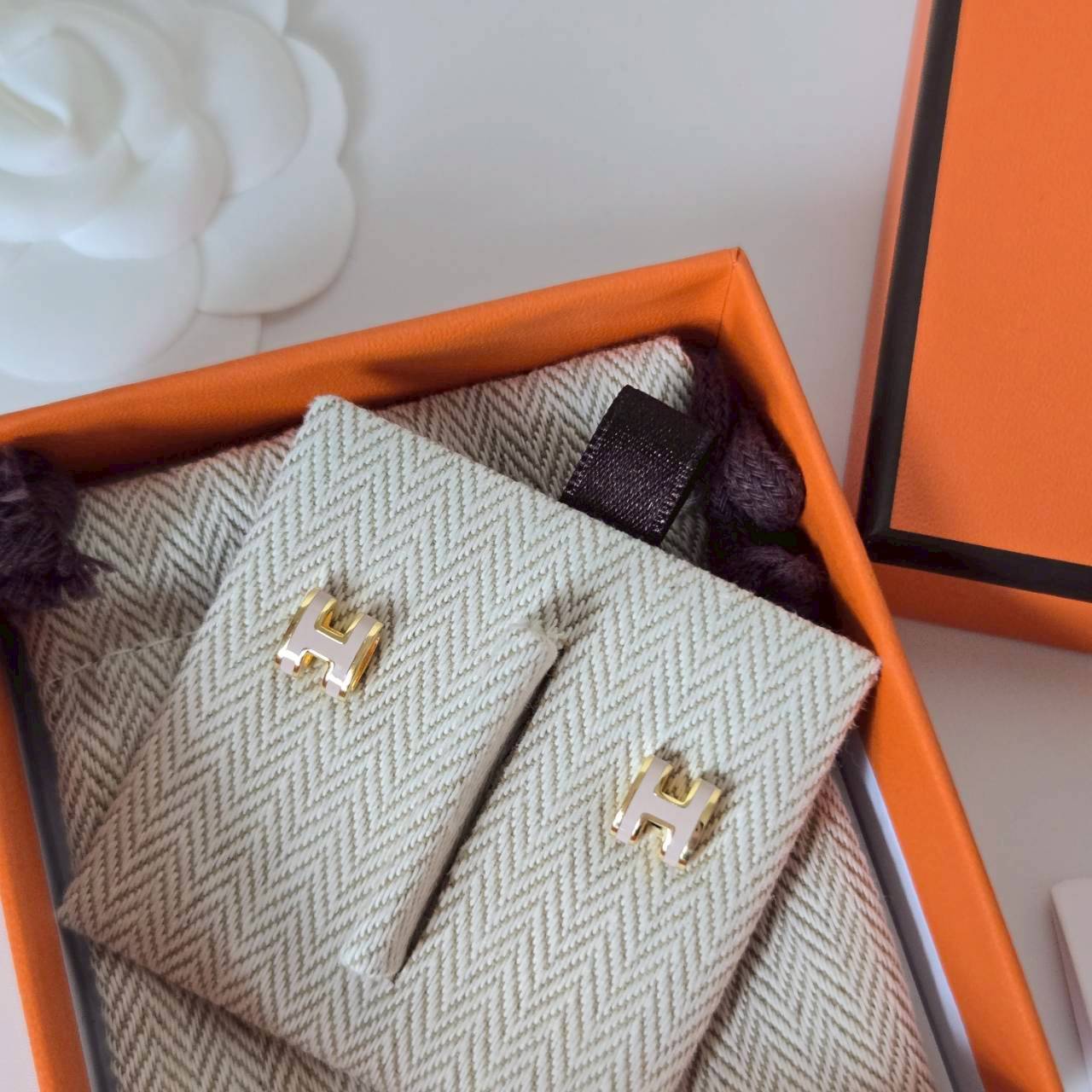 PP12587 ต่างหู H(มินิ)(ทอง)(นู้ด)(ถอดก้านได้)