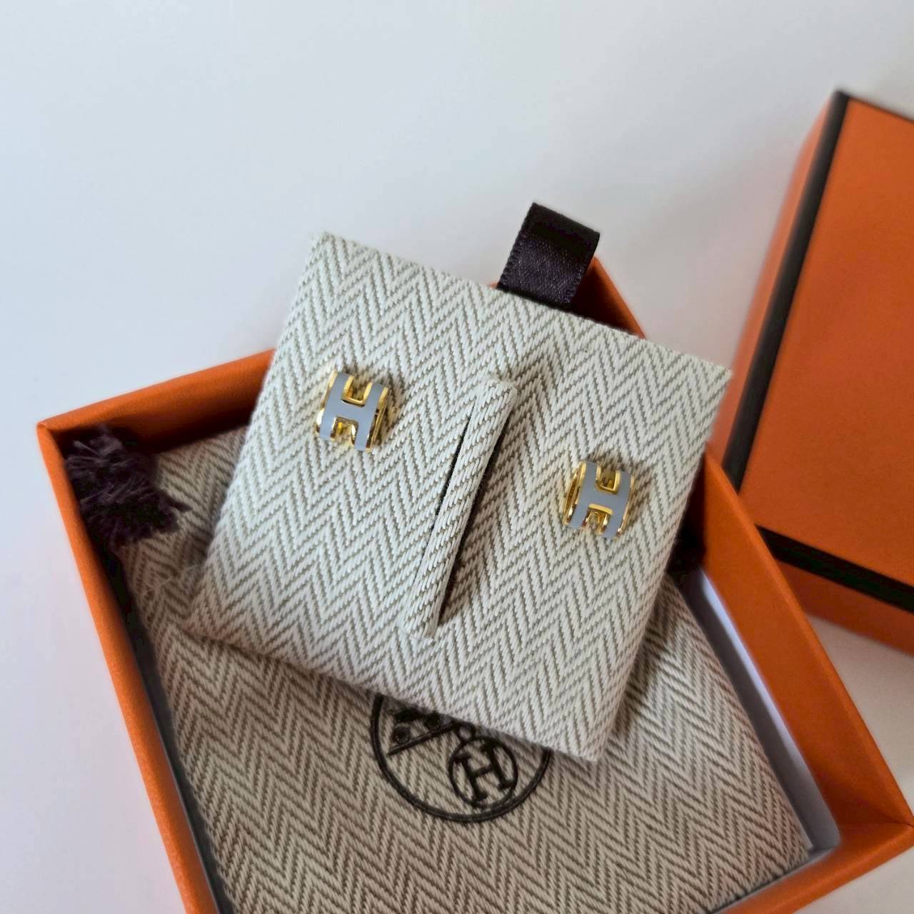 PP12589 ต่างหู H(มินิ)(ทอง)(เทาฟ้า)(ถอดก้านได้)