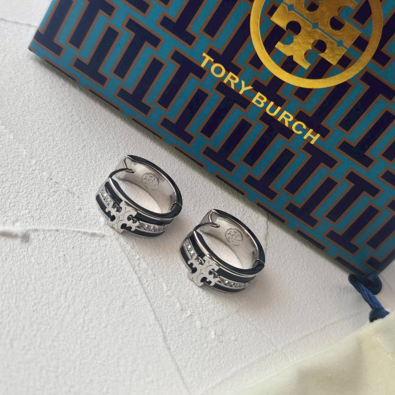 PP11749 ต่างหู TB