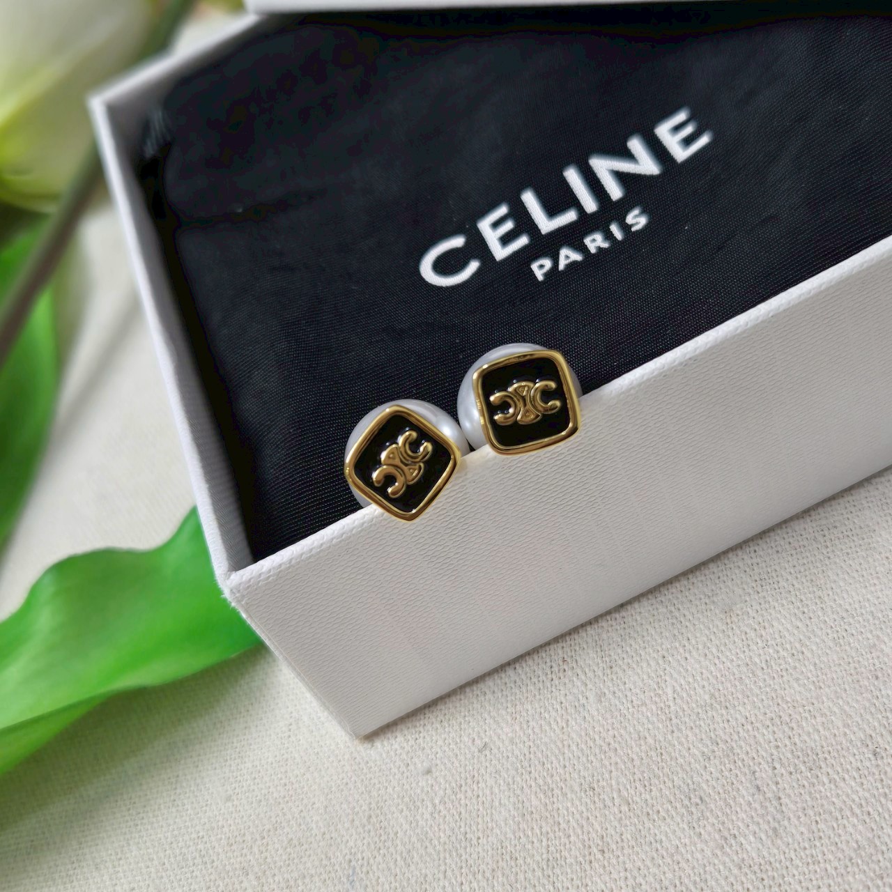 O1269 ต่างหู CE(ดำ)