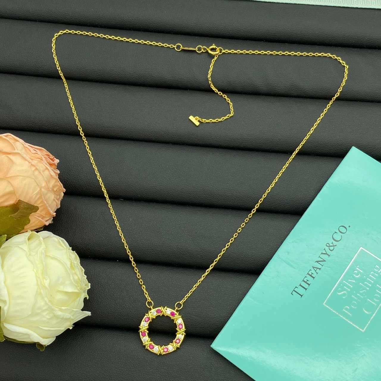 PP10665 สร้อยคอ TIF