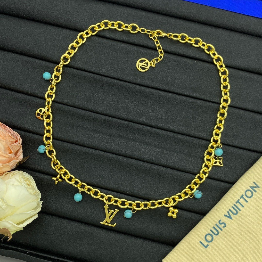 O0800 สร้อยคอ L