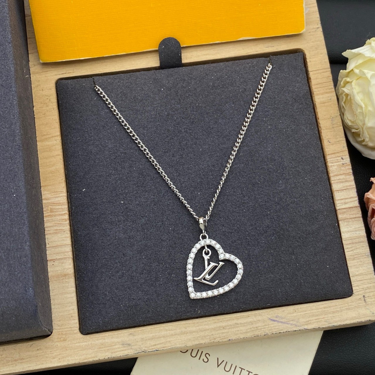 O1232 สร้อยคอ L(เงิน)