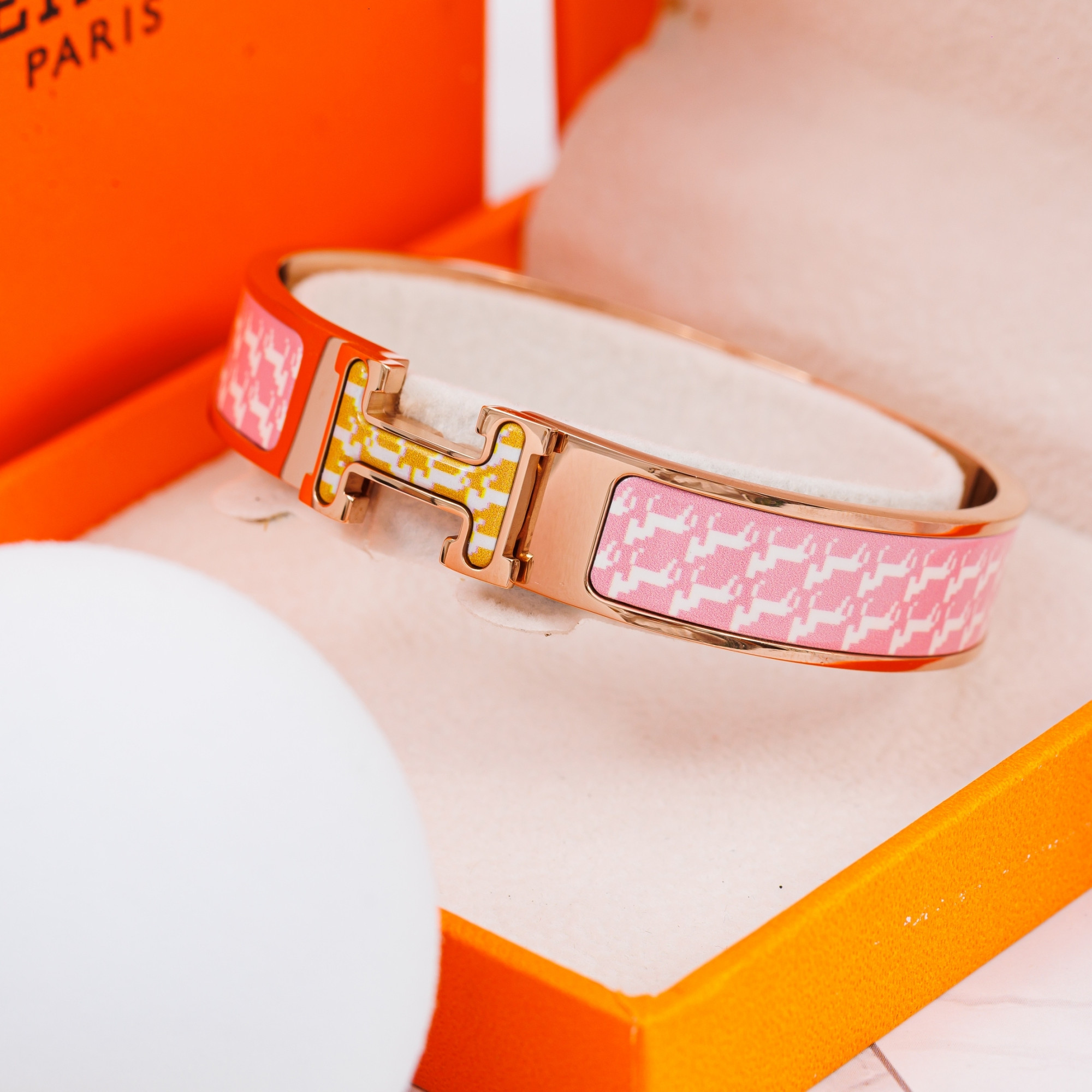 P3600 กำไลข้อมือ Hermes (Pink gold)